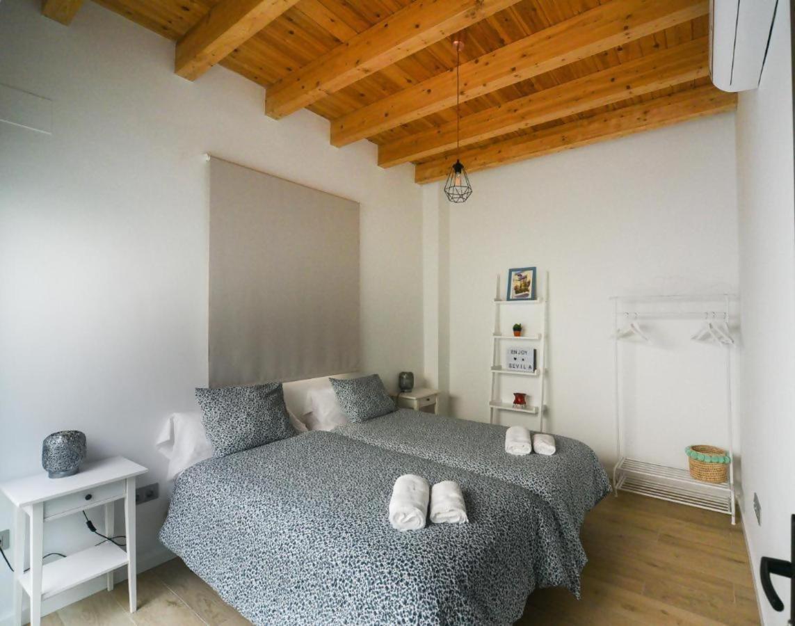 Hostfy Centro Alameda Apartment Seville Exterior photo